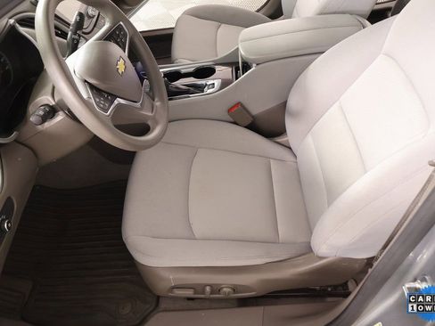 Used 2024 Chevrolet Malibu LT image 11