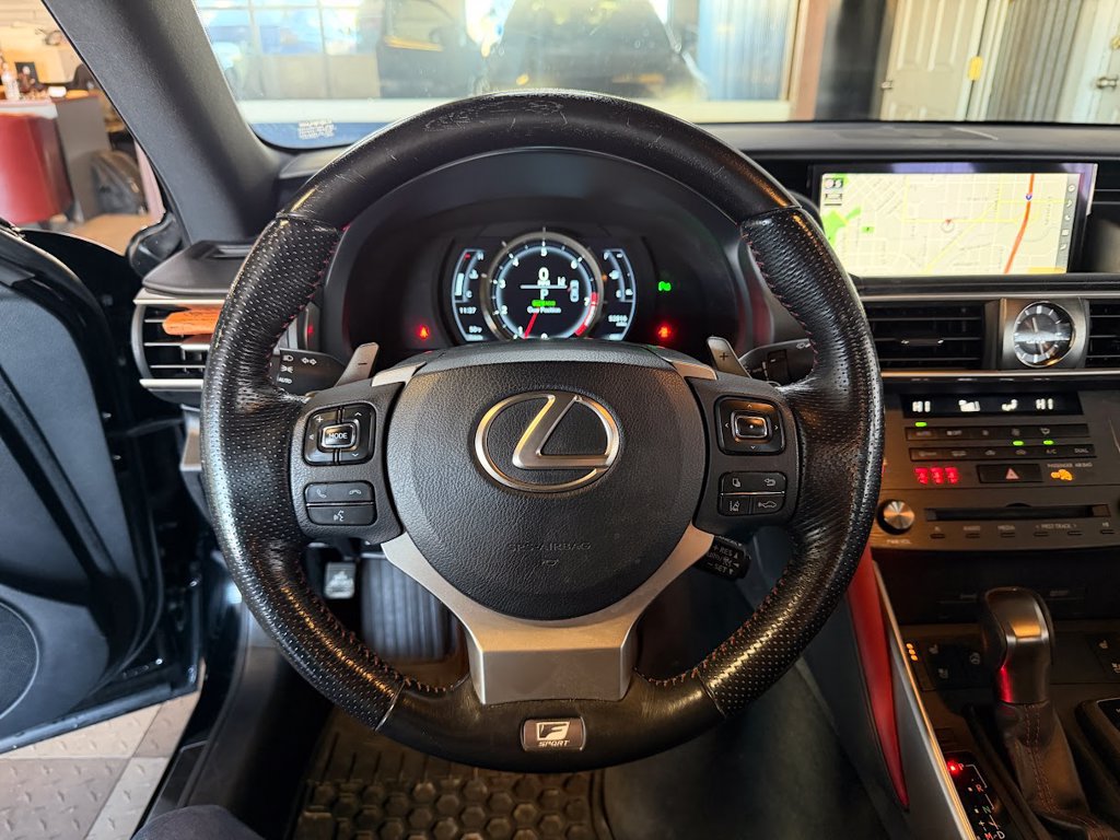 Used 2019 Lexus IS 300 AWD image 17
