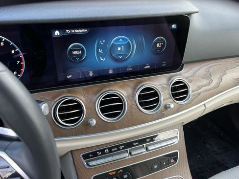 Certified 2021 Mercedes-Benz E 350 4MATIC Sedan image 19