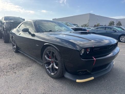 Used 2019 Dodge Challenger R/T w/ Shaker Package RWD image 3