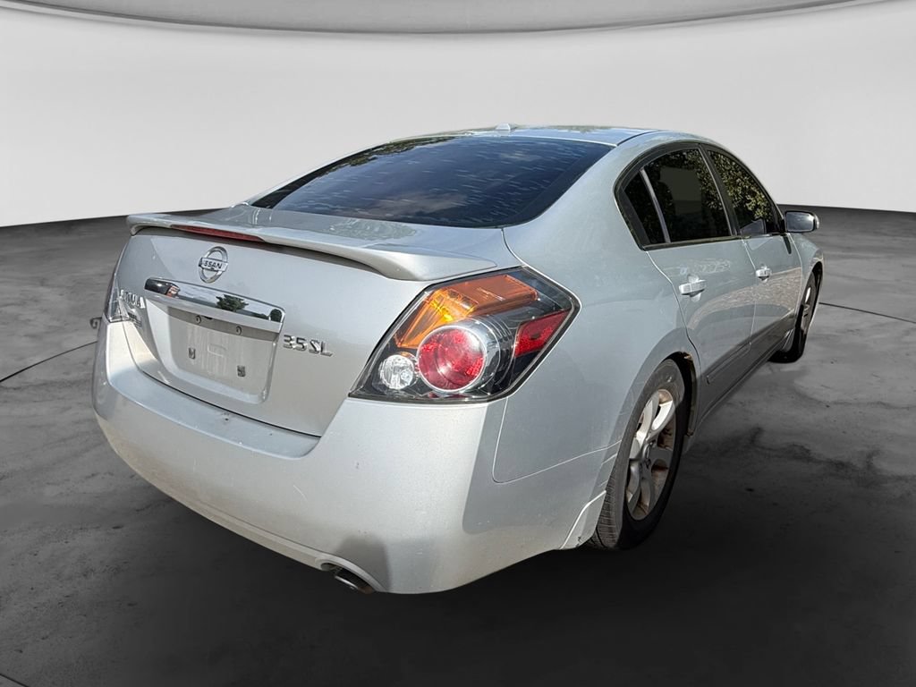 Used 2007 Nissan Altima 3.5 SL w/ Technology Pkg FWD image 10