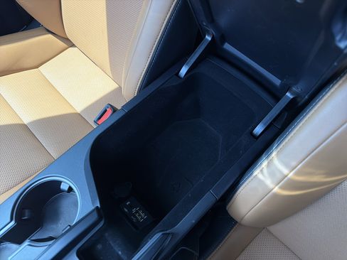 Used 2025 Lexus IS 350 F Sport RWD image 41