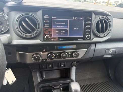 Used 2023 Toyota Tacoma SR AWD/4WD image 19