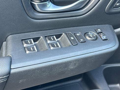 Certified 2023 Honda Pilot Elite image 13