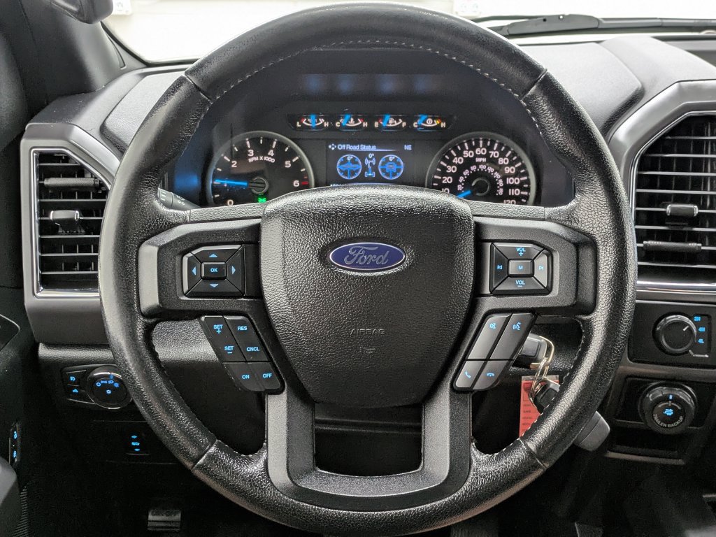 Used 2016 Ford F150 XLT w/ Equipment Group 302A Luxury AWD/4WD image 32