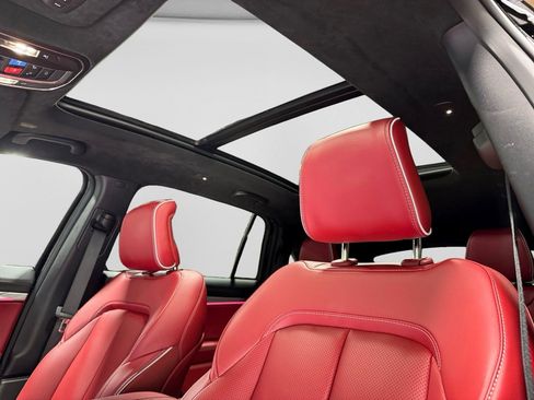 Used 2025 Jeep Wagoneer S Launch Edition image 26