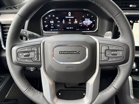 New 2026 GMC Sierra 1500 Denali w/ Denali Reserve Package image 24