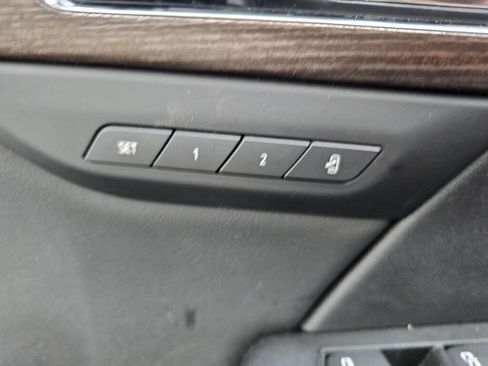 Used 2023 Buick Envision Avenir AWD/4WD image 27