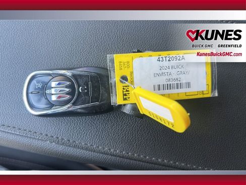 Used 2024 Buick Envista Avenir FWD image 18