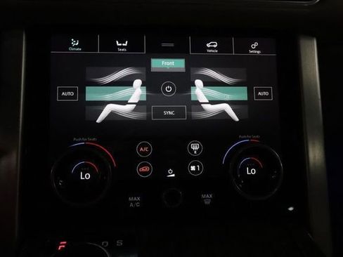Used 2019 Land Rover Range Rover Long Wheelbase Supercharged AWD/4WD image 19