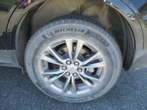 Used 2023 Cadillac XT5 Premium Luxury image 5