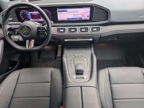 Used 2024 Mercedes-Benz GLS 450 4MATIC image 18