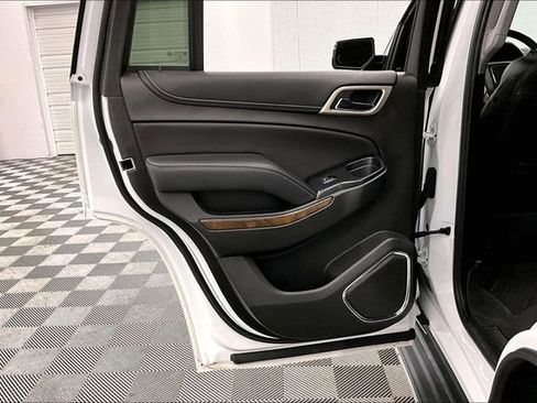 Used 2019 GMC Yukon Denali w/ Open Road Package image 24