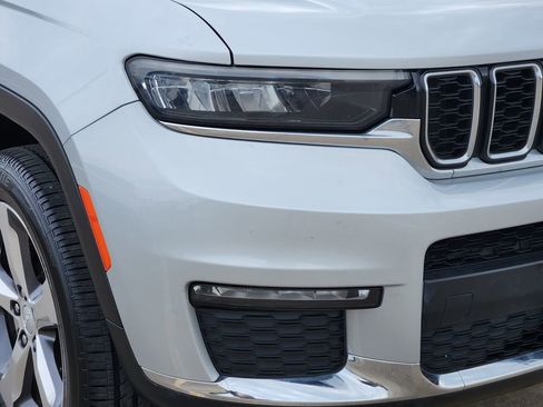 Used 2021 Jeep Grand Cherokee L Limited RWD image 9