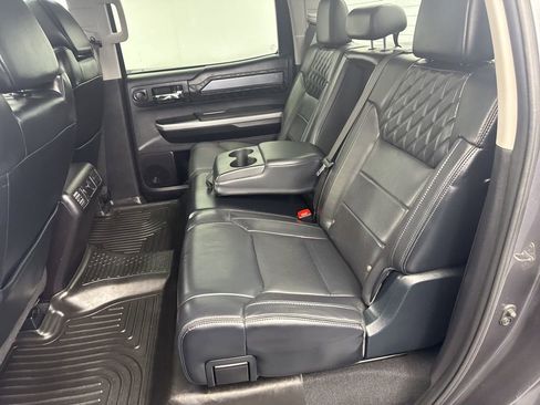 Used 2016 Toyota Tundra Platinum image 33