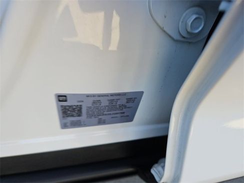 Used 2025 GMC Acadia Elevation image 32