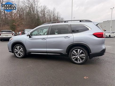 Used 2022 Subaru Ascent Limited w/ Technology Package image 3