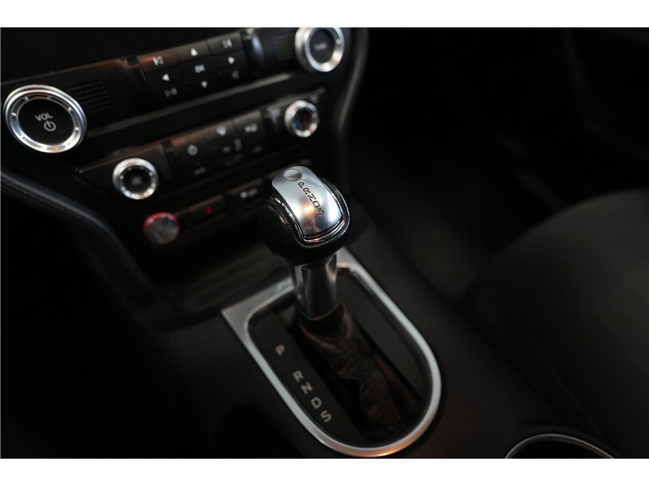 Used 2021 Ford Mustang GT w/ Black Accent Package RWD image 16