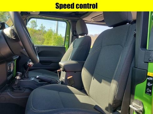 Used 2025 Jeep Wrangler Sport AWD/4WD image 24