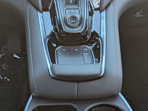 New 2026 Acura RDX SH-AWD image 25