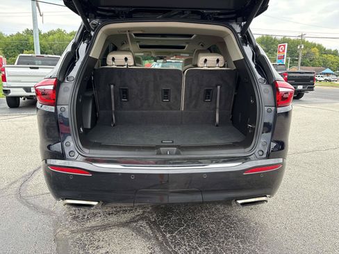 Used 2020 Buick Enclave Essence AWD/4WD image 5