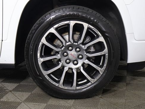 Used 2023 GMC Acadia Denali AWD/4WD image 26