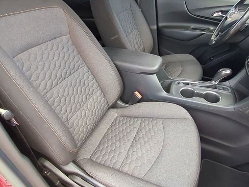 Used 2019 Chevrolet Equinox LT w/ Driver Convenience Package image 20