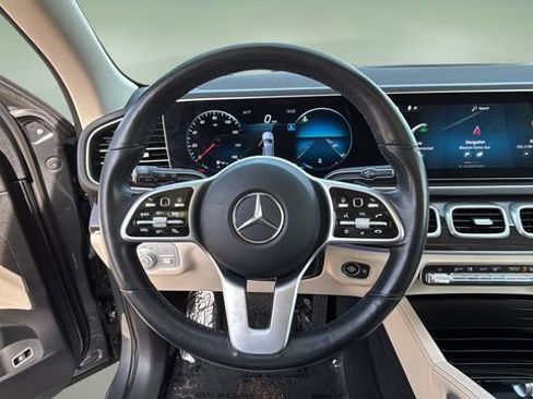 Used 2022 Mercedes-Benz GLE 350 4MATIC image 11