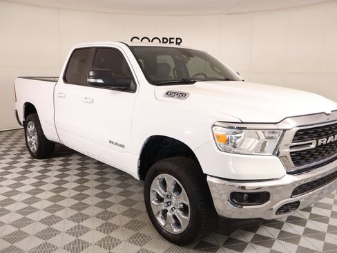 Used 2022 RAM 1500 Big Horn AWD/4WD image 1