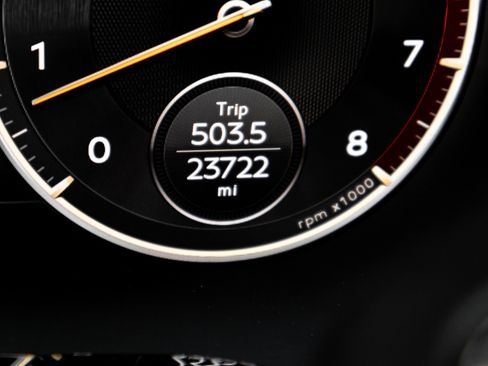 Used 2021 Bentley Flying Spur W12 image 11