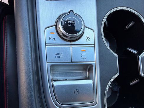 Used 2019 Genesis G70 3.3T Advanced w/ Sport Package image 16