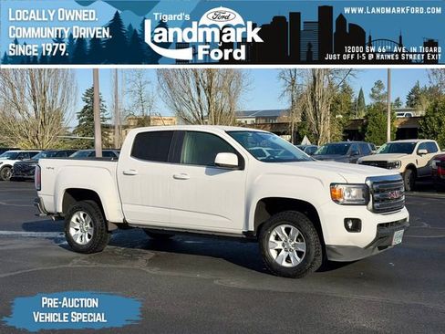 Used 2016 GMC Canyon SLE image 1