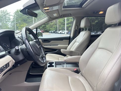 Used 2021 Honda Odyssey EX-L image 7