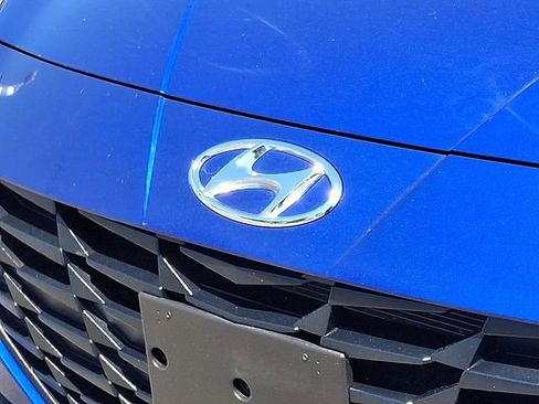 Used 2023 Hyundai Elantra SEL FWD image 29