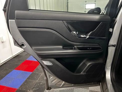 Used 2022 Lincoln Corsair AWD w/ Equipment Group 101A image 17