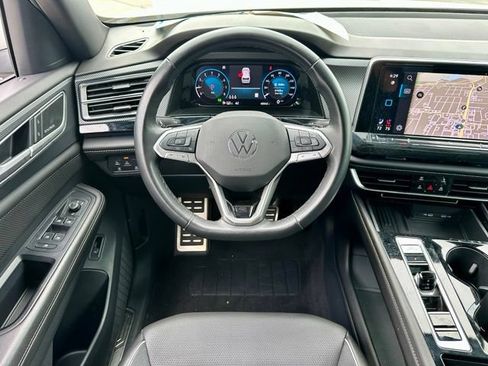 Certified 2025 Volkswagen Atlas Cross Sport SEL Premium R-Line AWD/4WD image 16