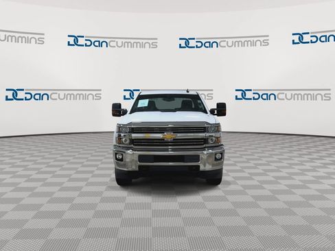 Used 2016 Chevrolet Silverado 3500 LT w/ LT Convenience Package AWD/4WD image 4