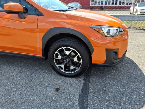 Used 2020 Subaru Crosstrek 2.0i Premium w/ Moonroof Package 2 image 5