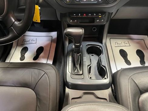 Used 2019 Chevrolet Colorado Z71 image 19