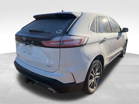 Certified 2022 Ford Edge Titanium w/ Equipment Group 301A image 4