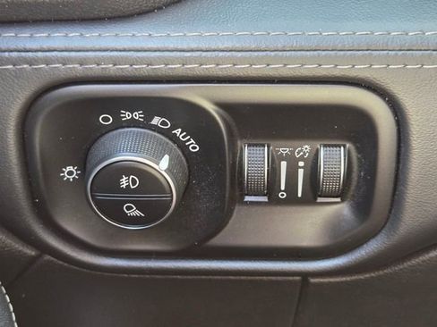 Used 2022 RAM 3500 Limited image 21