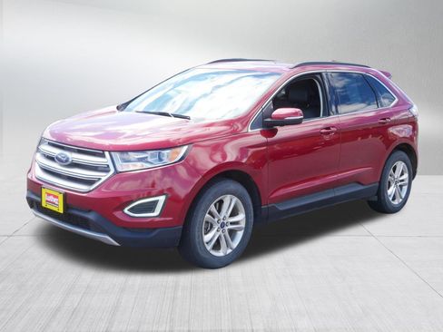 Used 2015 Ford Edge SEL w/ Equipment Group 201A AWD/4WD image 3