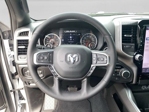 New 2026 RAM 1500 Big Horn AWD/4WD image 11