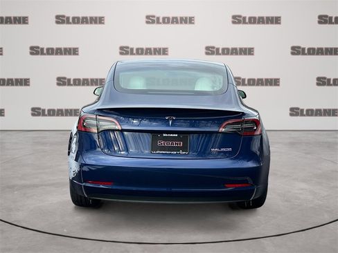 Used 2023 Tesla Model 3 Performance image 4