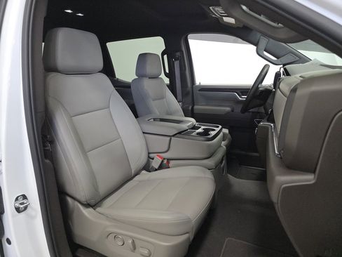 Used 2022 GMC Sierra 1500 SLT image 12