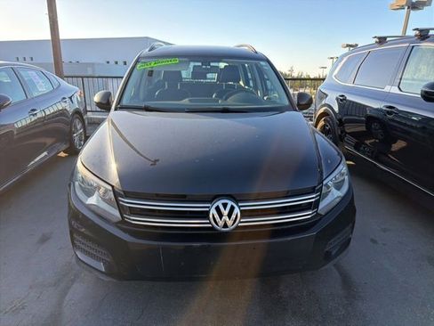 Used 2016 Volkswagen Tiguan S FWD image 7