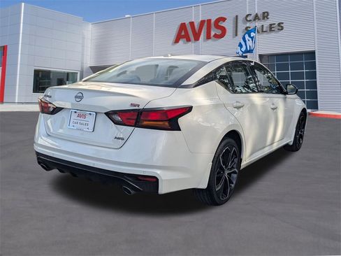 Used 2025 Nissan Altima 2.5 SR image 6