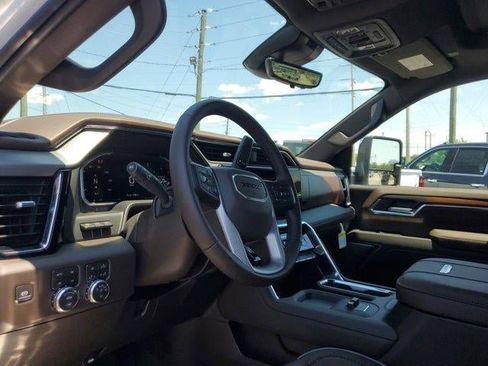 New 2026 GMC Sierra 2500 Denali w/ Technology Package AWD/4WD image 16