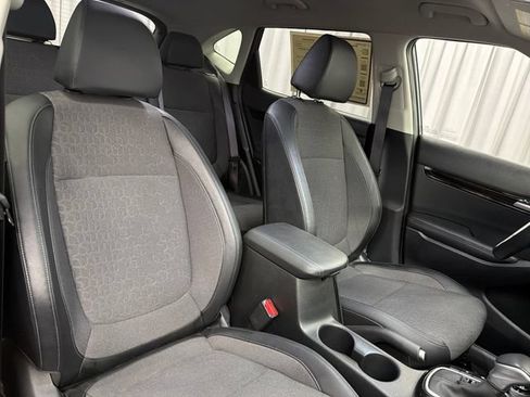 Certified 2025 Kia Seltos S AWD/4WD image 16