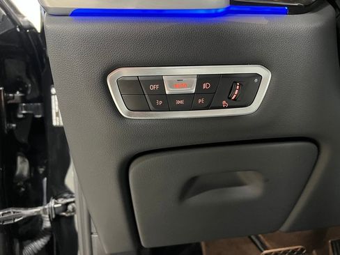 Used 2023 BMW X5 xDrive40i w/ Premium Package image 19